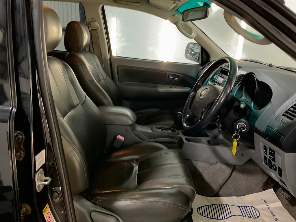 Used Toyota Hilux 2011 for sale - 76664621: Photo 16