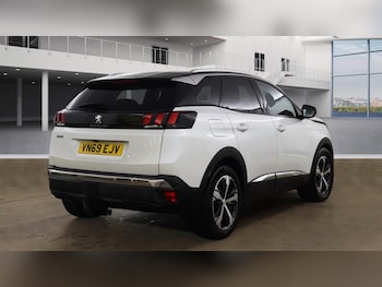 Used Peugeot 3008 2019 for sale - 76442164: Photo