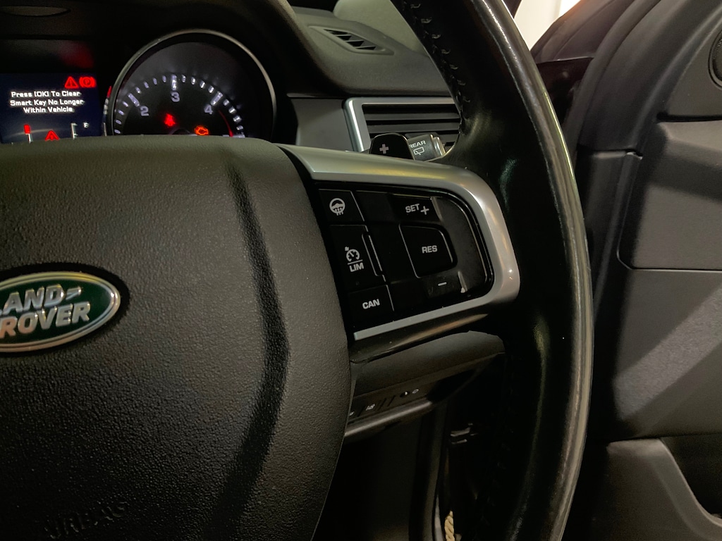 Used Land Rover Discovery Sport 2016 for sale - 76332370: Photo 20