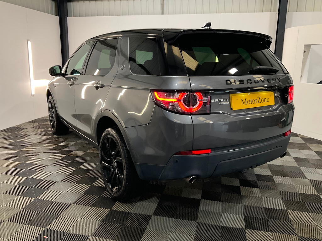 Used Land Rover Discovery Sport 2016 for sale - 76332370: Photo 6