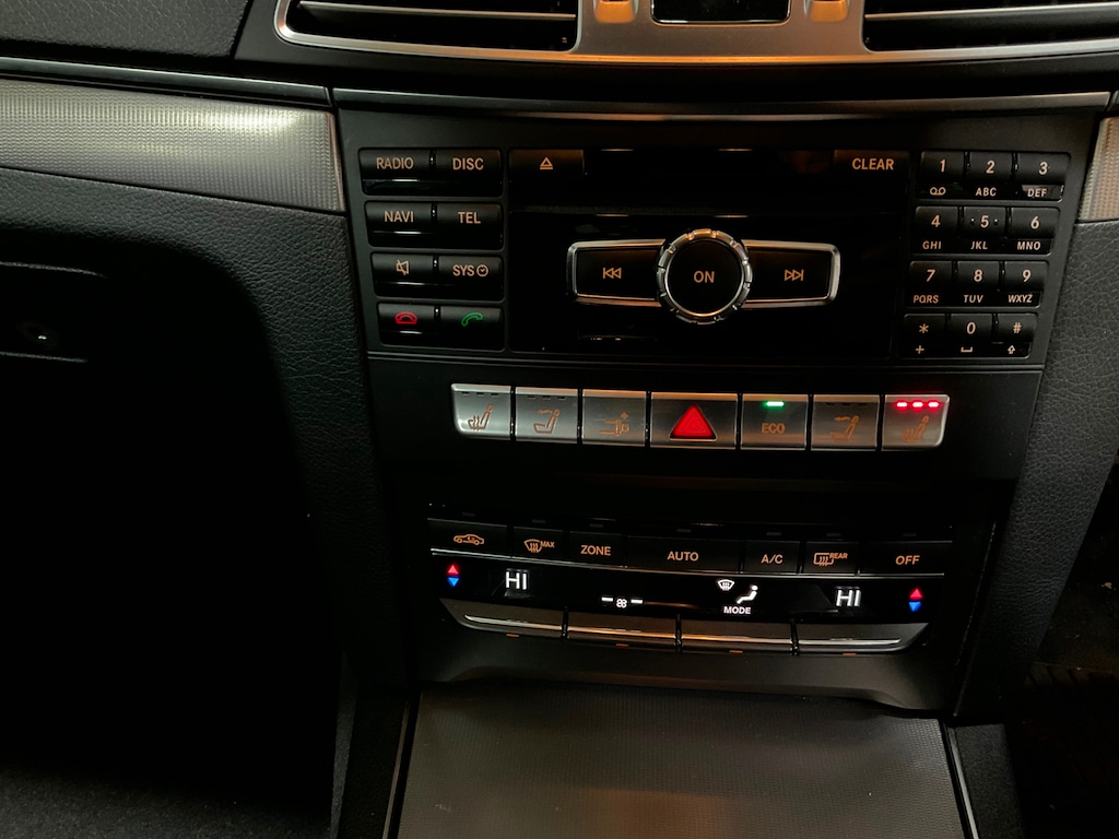 Used Mercedes-Benz E Class 2013 for sale - 76415463: Photo 12