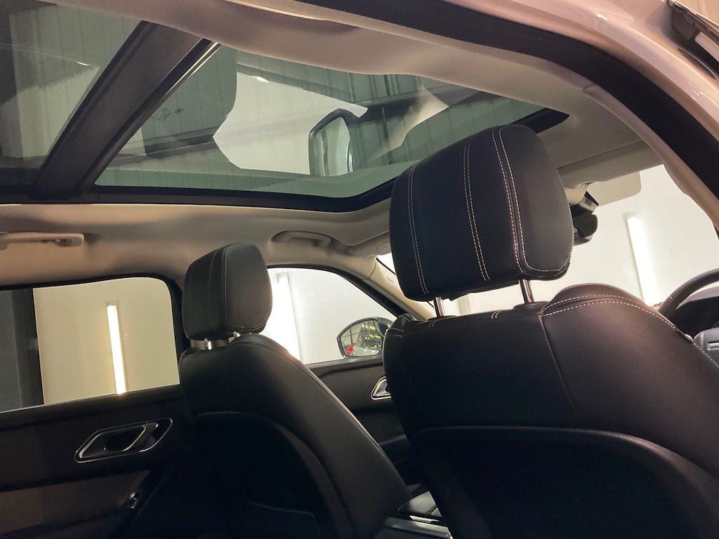 Used Land Rover Range Rover Velar 2017 for sale - 77894268: Photo 11