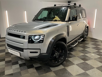 Used Land Rover Defender 2020 for sale - 79390056: Photo