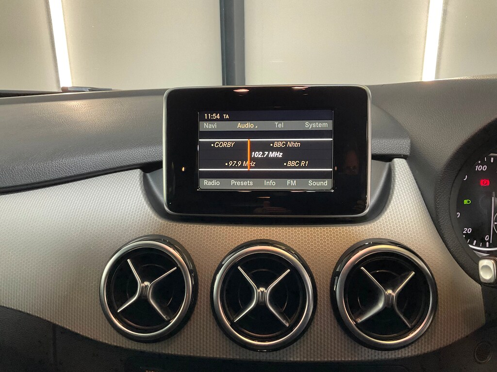 Used Mercedes-Benz B Class 2012 for sale - 76750242: Photo 11