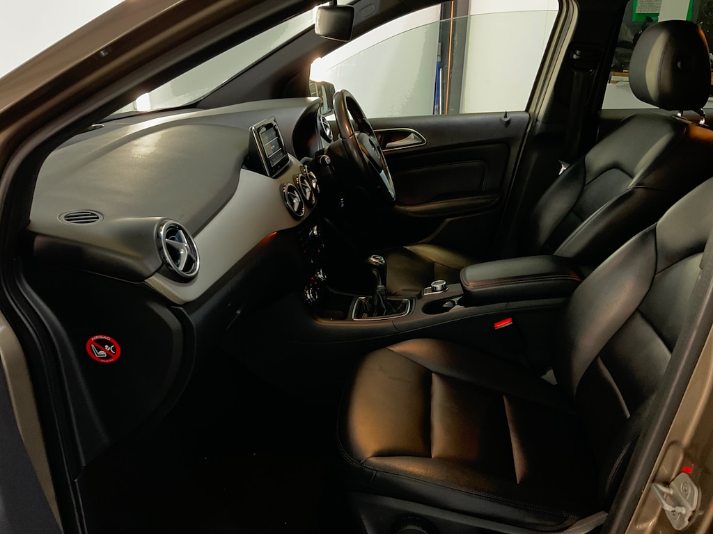 Used Mercedes-Benz B Class 2012 for sale - 76750242: Photo 8