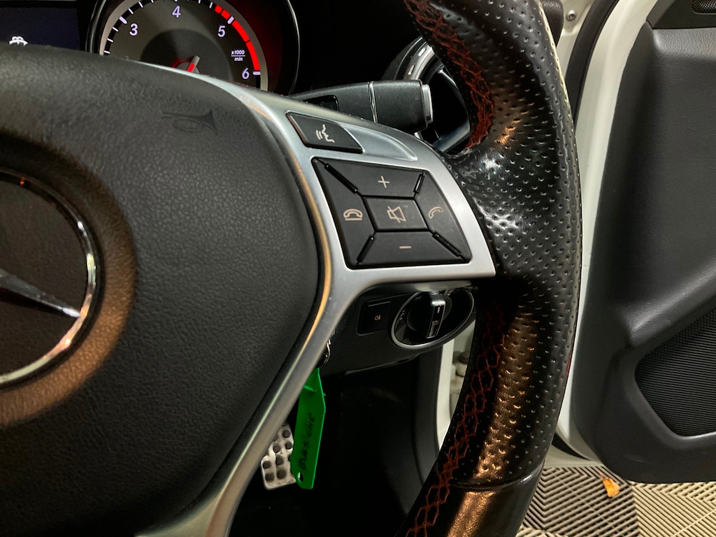 Used Mercedes-Benz GLA 2015 for sale - 76563946: Photo 18