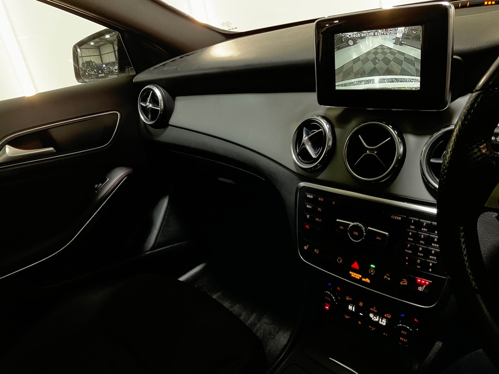 Used Mercedes-Benz GLA 2015 for sale - 76563946: Photo 19