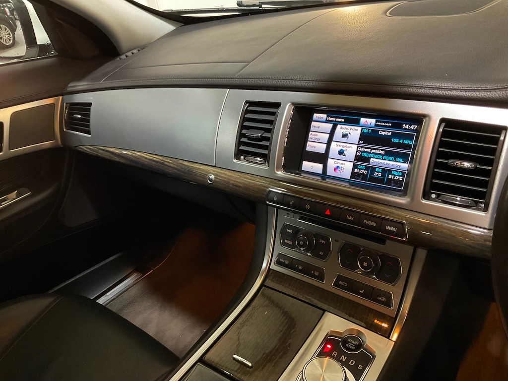 Used Jaguar XF 2015 for sale - 77619555: Photo 17