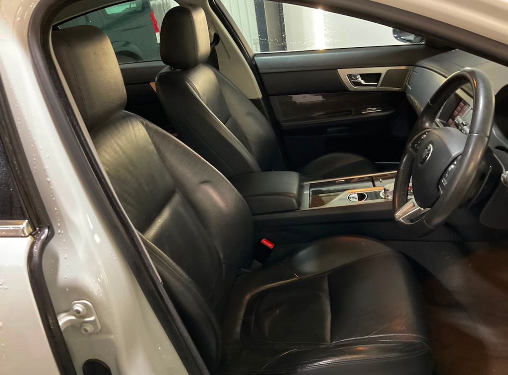 Used Jaguar XF 2015 for sale - 77619555: Photo 18