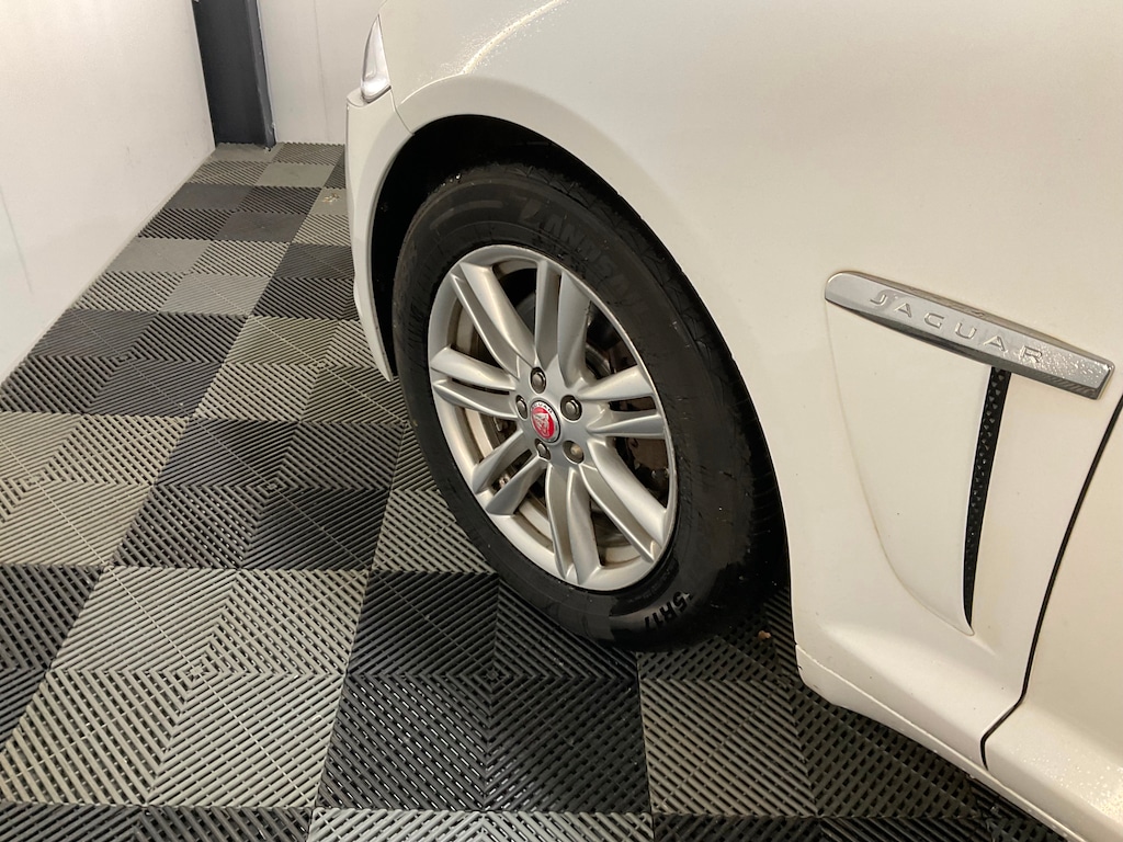 Used Jaguar XF 2015 for sale - 77619555: Photo 24