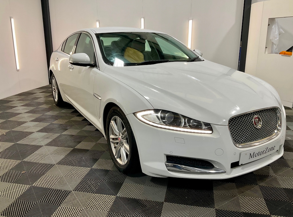 Used Jaguar XF 2015 for sale - 77619555: Photo 4