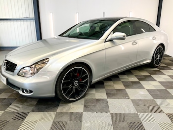 Used Mercedes-Benz CLS 2010 for sale - 78838330: Photo
