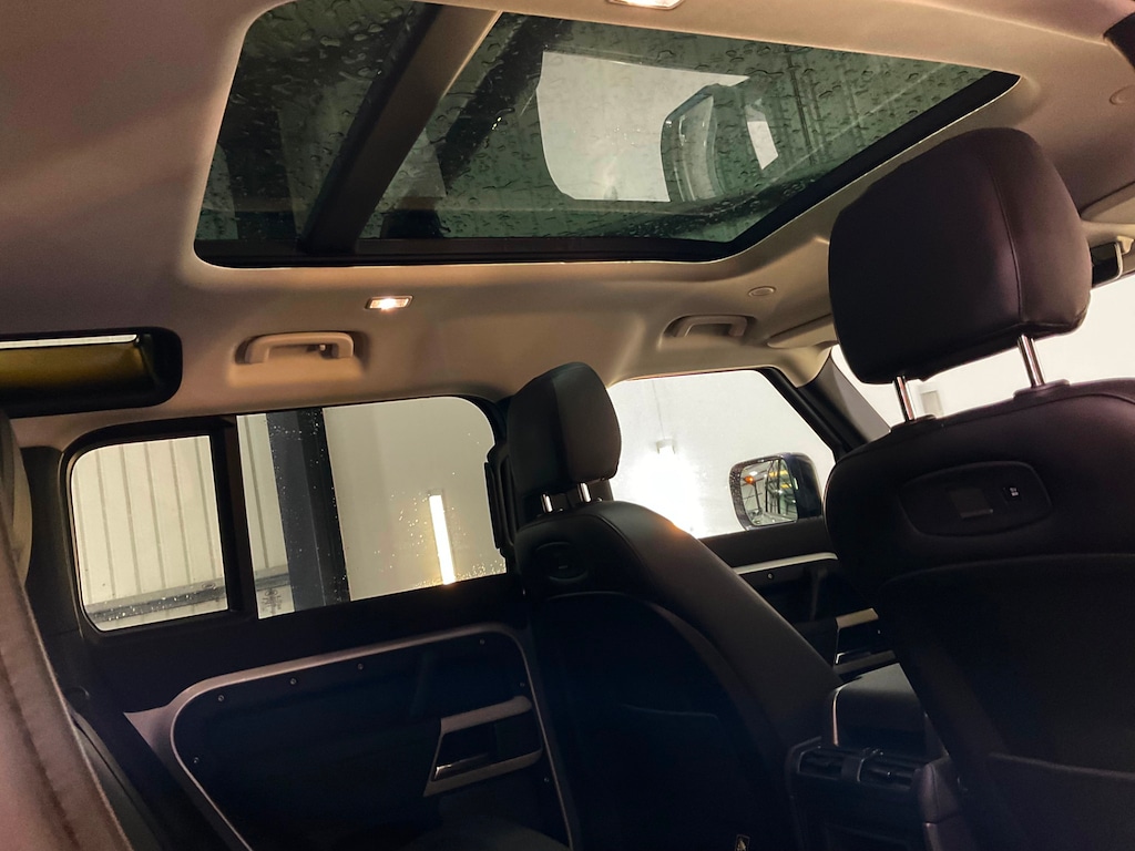 Used Land Rover Defender 2020 for sale - 78074721: Photo 23