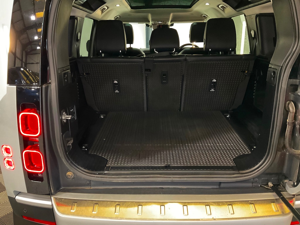 Used Land Rover Defender 2020 for sale - 78074721: Photo 25