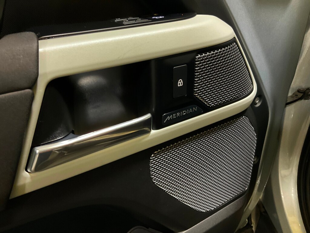 Used Land Rover Defender 2020 for sale - 78074721: Photo 29