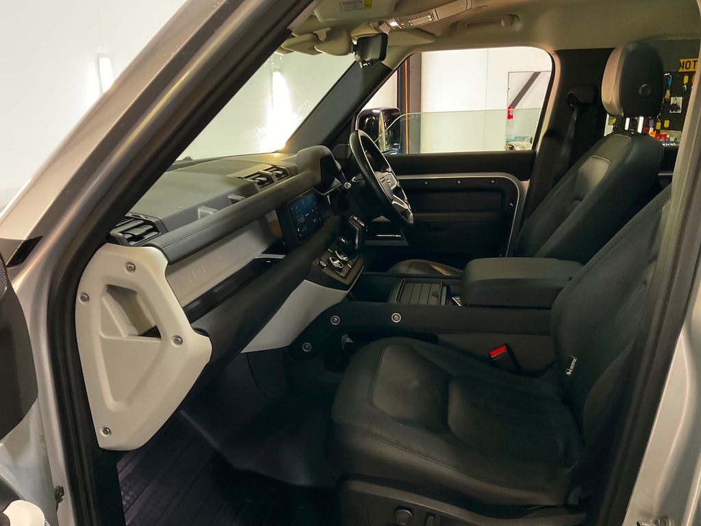 Used Land Rover Defender 2020 for sale - 78074721: Photo 9