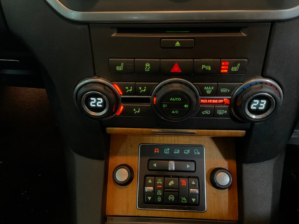 Used Land Rover Discovery 2014 for sale - 76915343: Photo 13