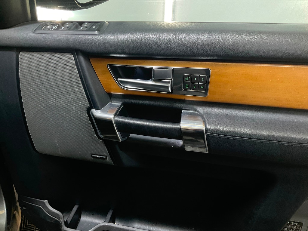 Used Land Rover Discovery 2014 for sale - 76915343: Photo 23