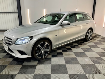 Used Mercedes-Benz C Class 2021 for sale - 77244760: Photo