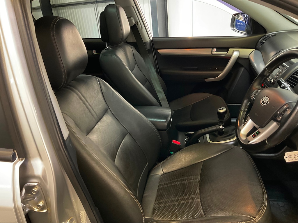Used Kia Sorento 2011 for sale - 76244659: Photo 17