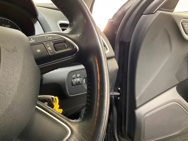 Used Audi Q3 2014 for sale - 76018296: Photo 17