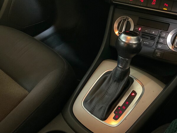 Used Audi Q3 2014 for sale - 76018296: Photo 18