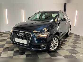 Audi - Q3