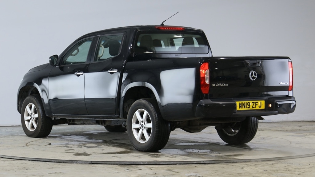 Used Mercedes-Benz X Class 2019 for sale - 77160839: Photo 3