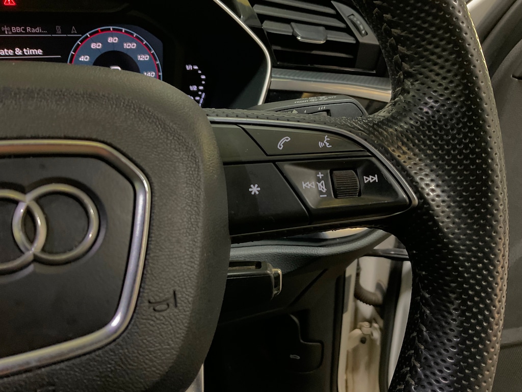 Used Audi Q3 2019 for sale - 76915330: Photo 16