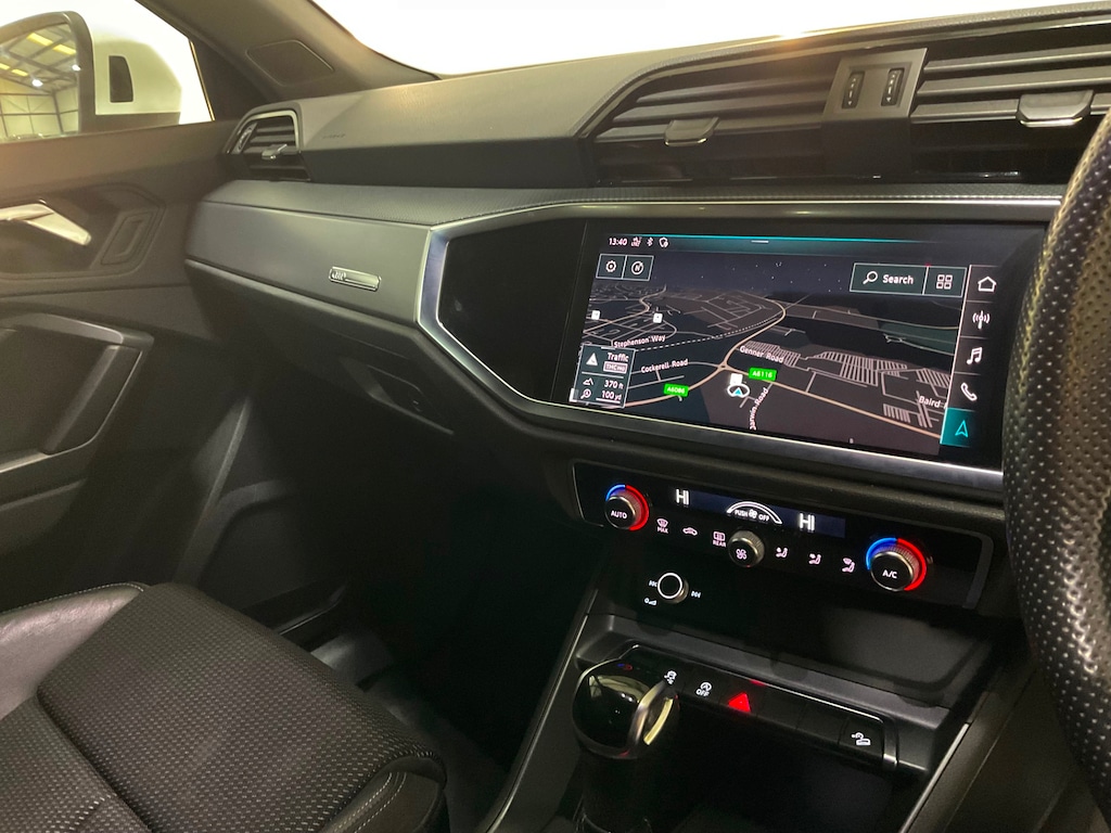 Used Audi Q3 2019 for sale - 76915330: Photo 17