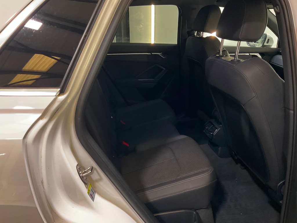 Used Audi Q3 2019 for sale - 76915330: Photo 20