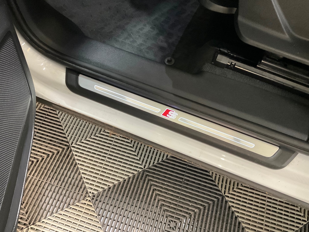 Used Audi Q3 2019 for sale - 76915330: Photo 24