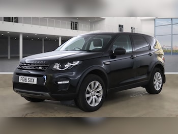 Used Land Rover Discovery Sport 2016 for sale - 76204059: Photo 2