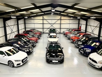 Land Rover Range Rover Sport feature image