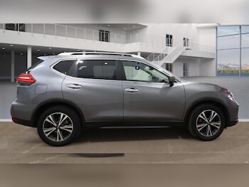 Used Nissan X-Trail 2017 for sale - 75726719: Photo