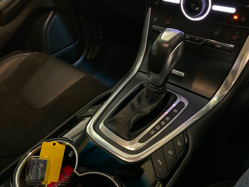 Used Ford Edge 2016 for sale - 76915334: Photo 16