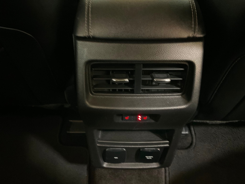 Used Ford Edge 2016 for sale - 76915334: Photo 30