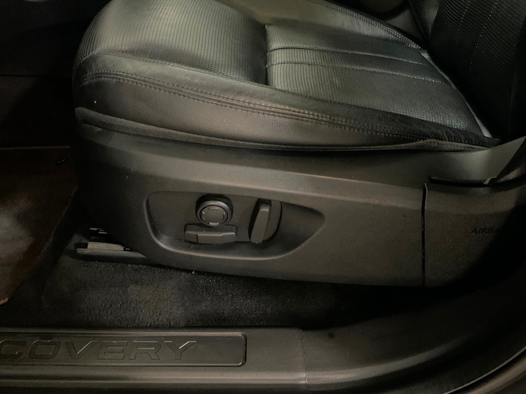 Used Land Rover Discovery Sport 2016 for sale - 77819243: Photo 26