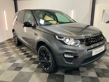 Used Land Rover Discovery Sport 2016 for sale - 77819243: Photo
