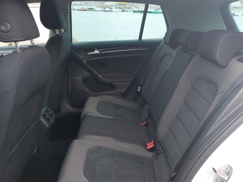 Used Volkswagen Golf 2018 for sale - 76383852: Photo 6