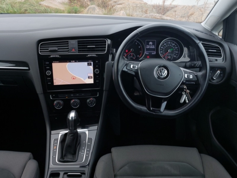 Used Volkswagen Golf 2018 for sale - 76383852: Photo 7