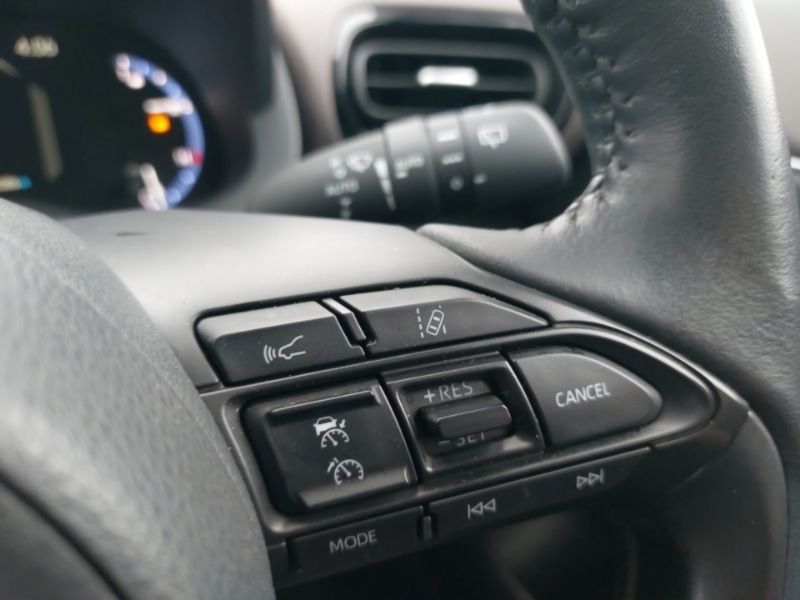 Used Toyota Yaris Cross 2022 for sale - 76700025: Photo 17