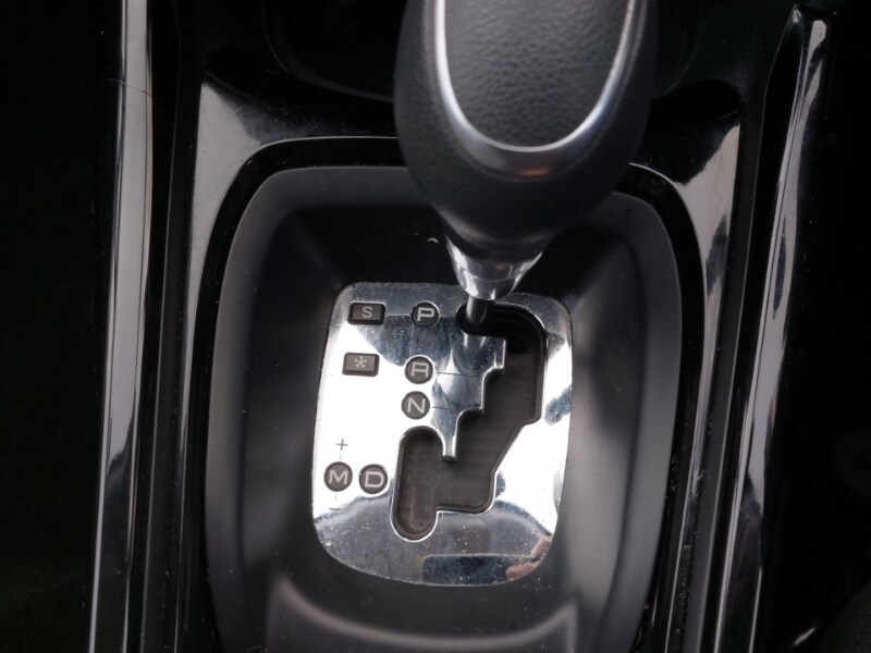 Used Peugeot 2008 2016 for sale - 76763894: Photo 12