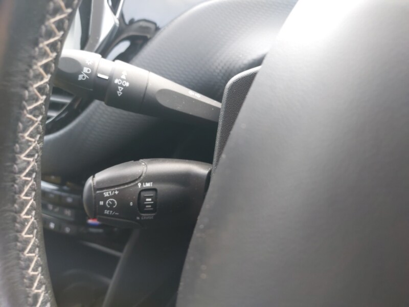 Used Peugeot 2008 2016 for sale - 76763894: Photo 14