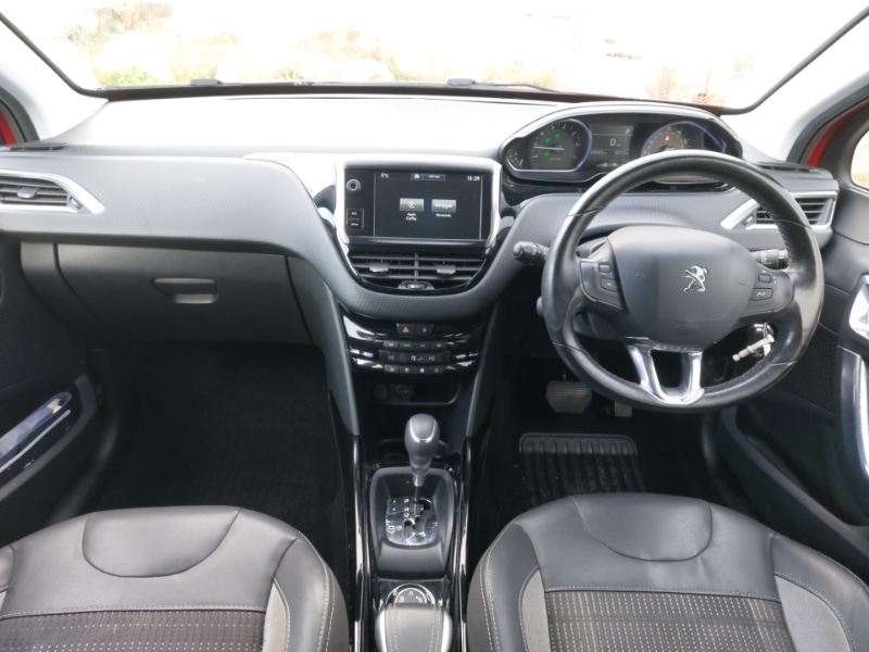 Used Peugeot 2008 2016 for sale - 76763894: Photo 2