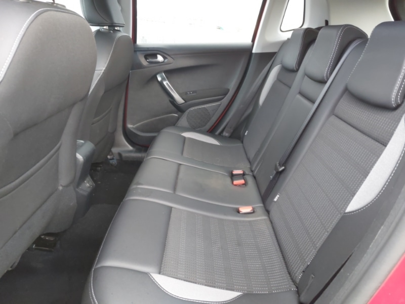 Used Peugeot 2008 2016 for sale - 76763894: Photo 6