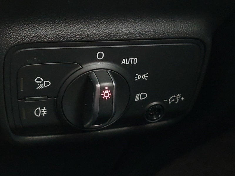 Used Audi TT 2016 for sale - 77992684: Photo 16