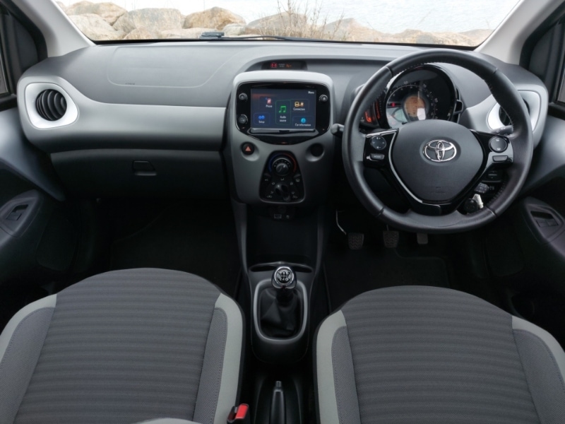 Used Toyota AYGO 2019 for sale - 78041121: Photo 2