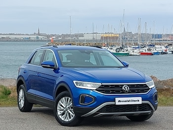 Used Volkswagen T-Roc 2023 for sale - 78369411: Photo