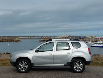 Used Dacia Duster 2017 for sale - 78312668: Photo